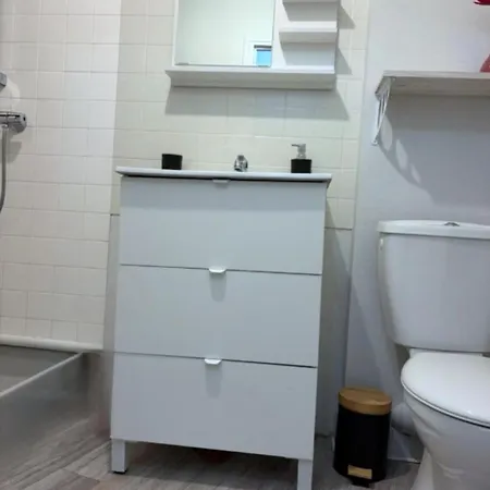 Appartement Cosy Idealement Place Centre Issoire-Superbe Vue Sancy Et Livradois-Forez-Wifi Апартаменты Иссуар